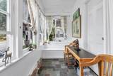 1366 Bridge St - Photo 4