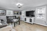 1366 Bridge St - Photo 6