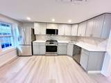 420 Sumner St - Photo 11