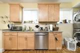 393 Washington - Photo 3