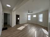 539 Washington St - Photo 8