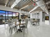 2 Maverick Sq - Photo 17