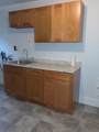 8 Manor - Photo 2