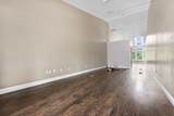 77 Macy Street - Photo 18