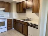 1731 Beacon - Photo 27