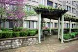 1731 Beacon - Photo 7