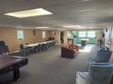 4 Center - Photo 16