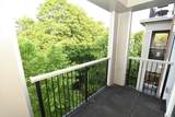 321 Hammond Pond Pkwy - Photo 13