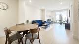 121 Portland St - Photo 4