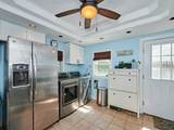 33 Villa - Photo 15
