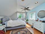 33 Villa - Photo 19