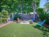 33 Villa - Photo 4