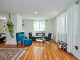 33 Villa - Photo 8