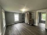 11 Highland St - Photo 6