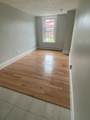 302 Newbury - Photo 3