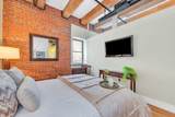 33 Sleeper St - Photo 12