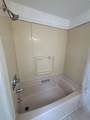 164 Bowen - Photo 16
