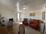 40 W Broadway - Photo 2