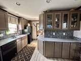519 East River - Photo 6