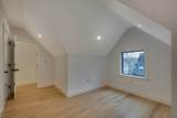 214 Aspinwall - Photo 37