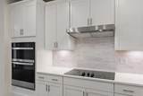 300 Martins Landing - Photo 10