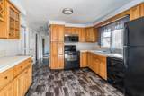 62 Windsor Rd - Photo 9