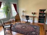 31 Thurston - Photo 1