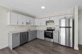 472 Essex Street - Photo 2