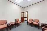 680 Warren Av - Photo 33