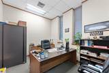 680 Warren Av - Photo 34