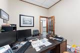 680 Warren Av - Photo 35