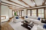 113 Cushing Avenue - Photo 3