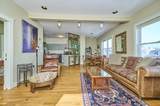 118 Trowbridge St - Photo 4