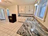 20-22 Randall Ave - Photo 2
