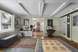 15 Herbert Rd - Photo 3