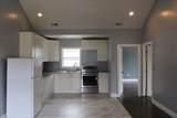 211 Green St - Photo 1
