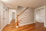 64 Park Ave W - Photo 2