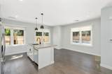 54 Auburn St - Photo 2