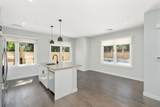 54 Auburn St - Photo 3