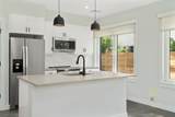 54 Auburn St - Photo 4