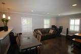 27 Commonwealth - Photo 2