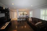 27 Commonwealth - Photo 6