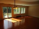 697 Hammond - Photo 5