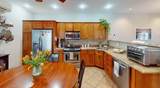 4 Kemble Pl - Photo 2