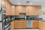 520 Massachusetts - Photo 5