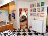 274 Cambridge - Photo 8