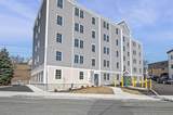 472 Essex Street - Photo 4
