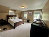 8 Morse Ave - Photo 9