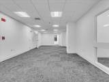 88 Broad St - Photo 4