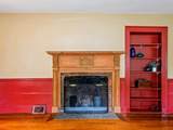 19 Main St - Photo 8